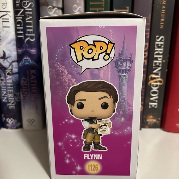 Funko Pop Disney Flynn AAA Exclusive - Picture 2 of 6